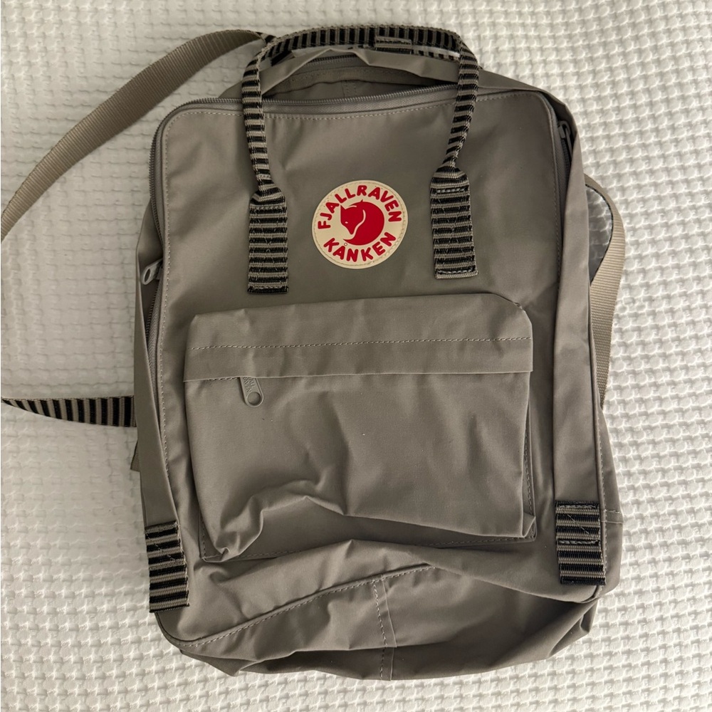 Fjallraven Kånken Gray Backpack